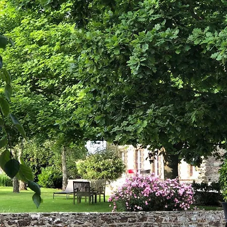 Les Rochers Bed & Breakfast Cerisy-la-Foret