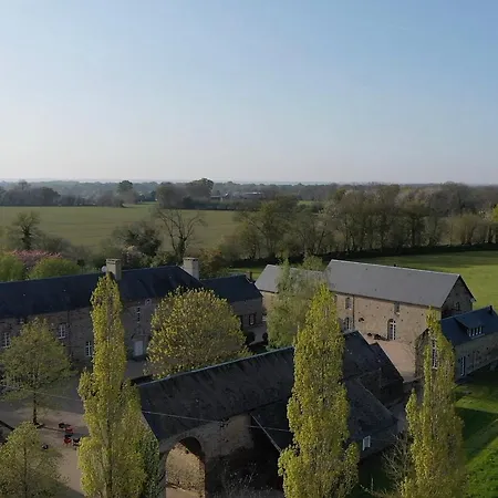 Les Rochers Bed & Breakfast Cerisy-la-Foret
