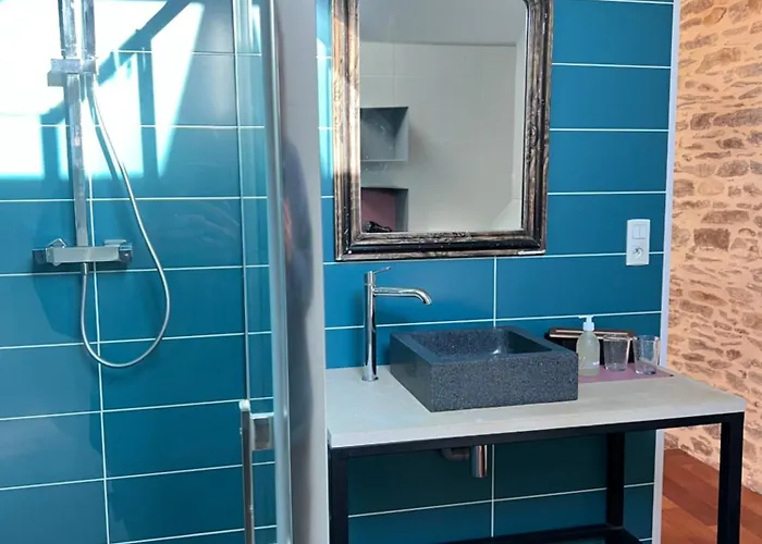 Les Rochers Couette-café