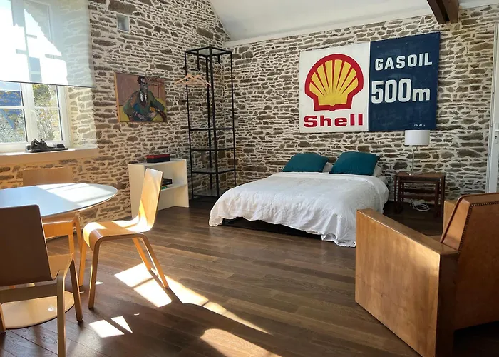 Les Rochers 4* Cerisy-la-Foret