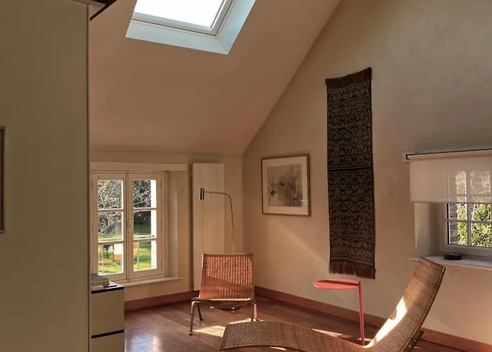 Les Rochers Bed & Breakfast