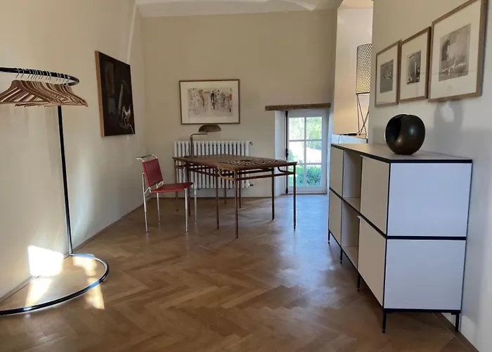 Les Rochers Nocleg ze śniadaniem Cerisy-la-Foret