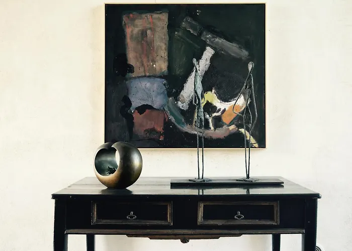 Couette-café Les Rochers 4*