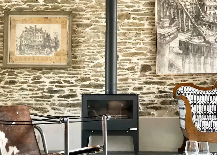 Les Rochers Cerisy-la-Foret